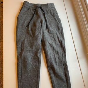 Lululemon gray scuba joggers